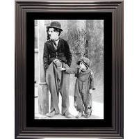 Affiche encadrée Noir et Blanc: Le Kid - Charlie Chaplin - 50x70 cm (Cadre Tucson)